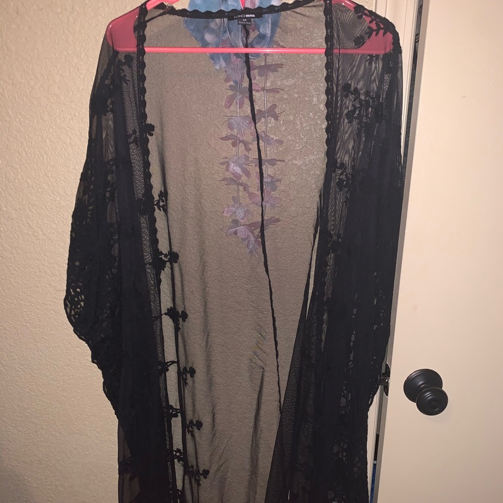 Black kimono